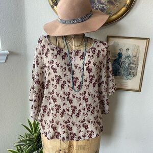 Grade & Gather Cream & Maroon Brown Floral Crinkle Blouse sz S/M Boho